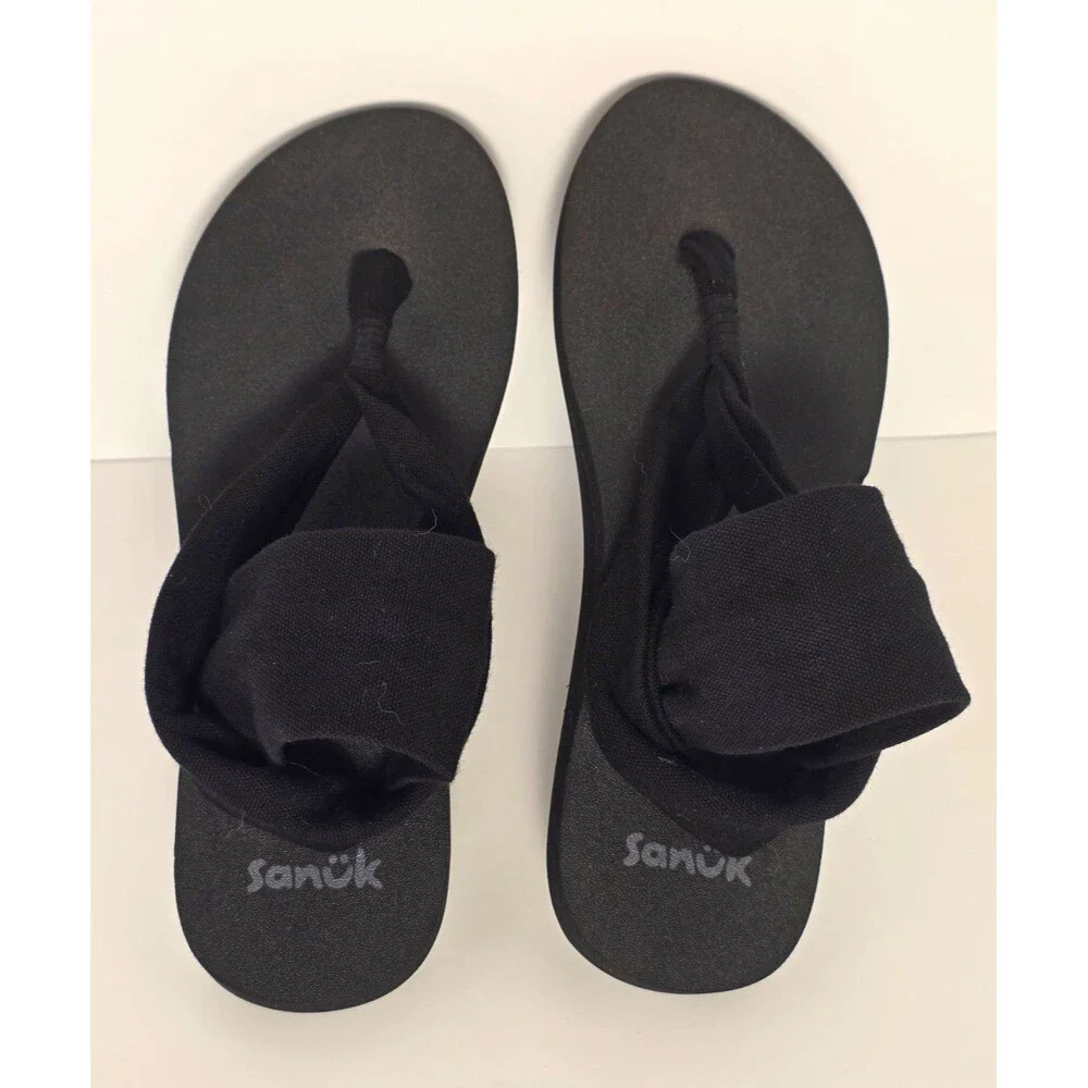 Sanuk Thong Sandals Size 7